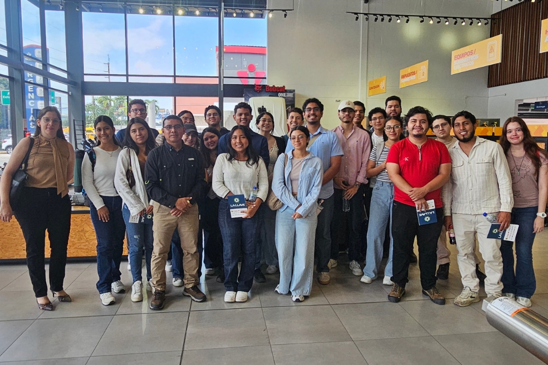 Estudiantes de Ingeniería Civil fortalecen sus conocimientos sobre sistemas de bombeo mediante visita técnica