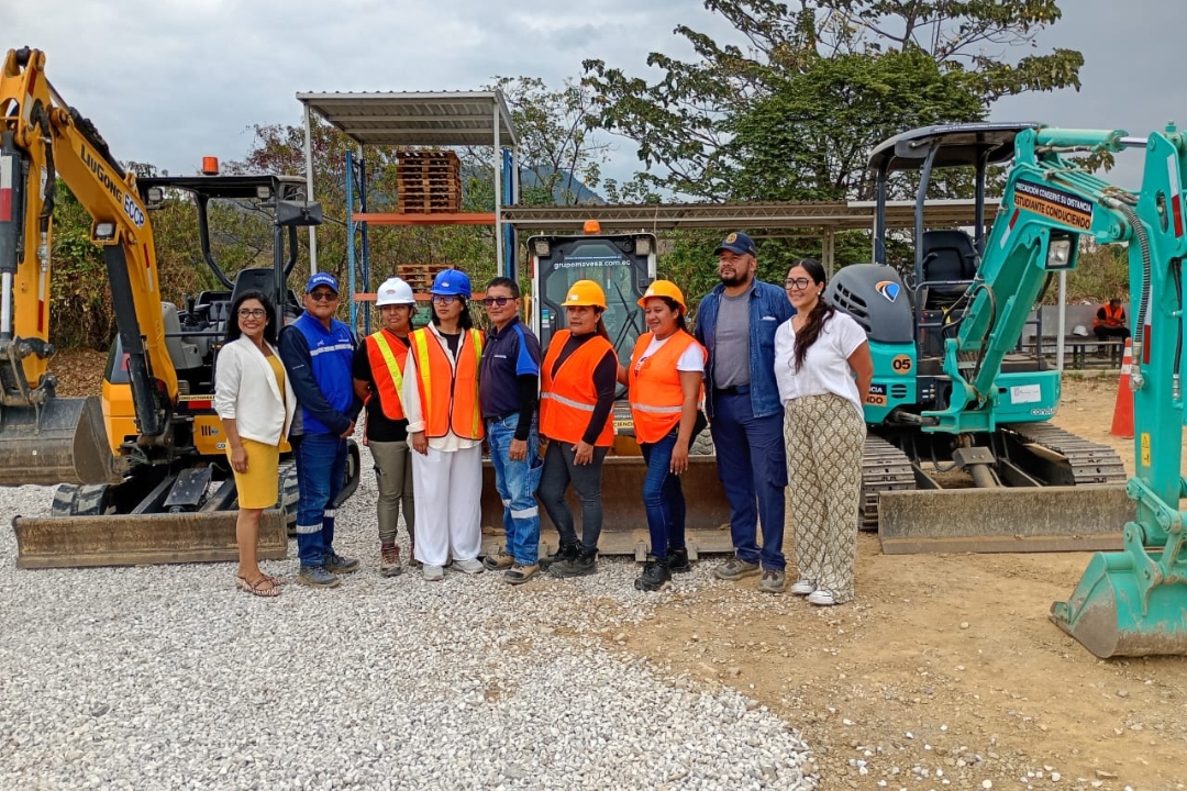 FICT-ESPOL impulsa investigación sobre inclusión laboral de mujeres en el sector vial