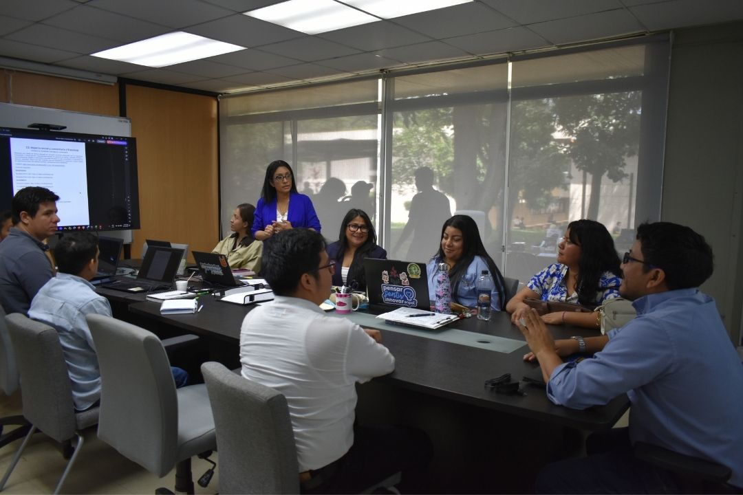 Delegación para revisión y evaluación de postulaciones recibidas para aplicar al Programa de Movilidad Internacional Pioneros de Ingeniería VIVA FICT