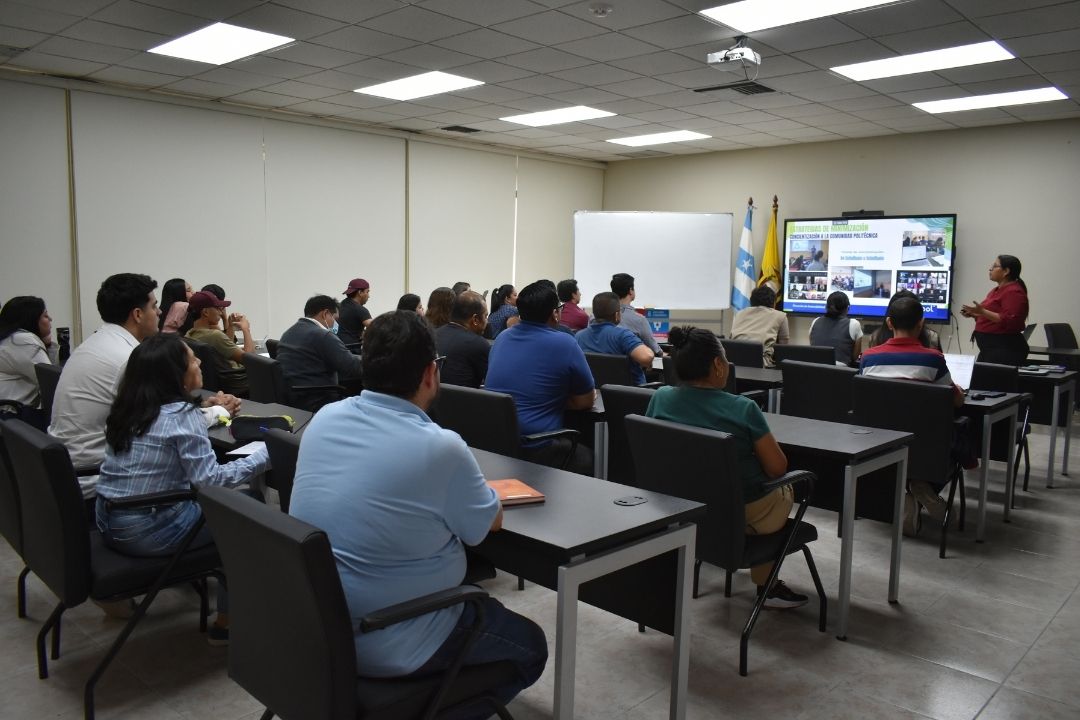 FICT participa de la charla sobre el Programa de Reciclaje Inclusivo