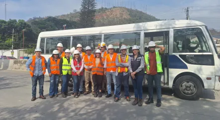 Estudiantes de Ingeniería Civil