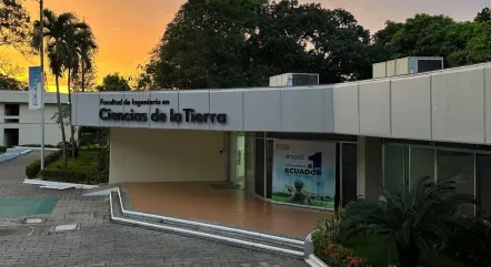 Facultad de Ingeniería en Ciencias de la Tierra