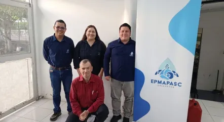 Investigadores de FICT-ESPOL en visita técnica en Santa Cruz de Galápagos